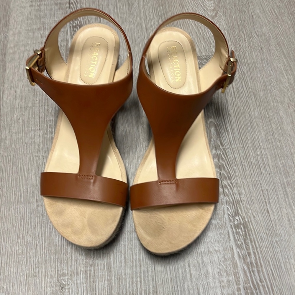 Kenneth Cole Reaction Wedge